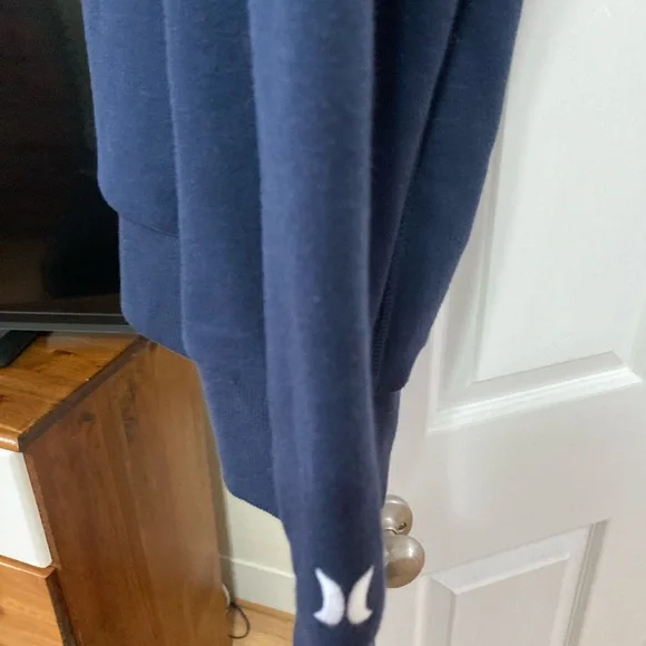 Hurley Men's Navy Hoodie NWTS - Picture 8 of 9
